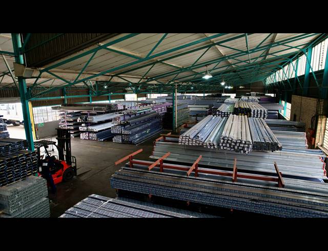 2,400M² FACTORY TO LET IN ALRODE